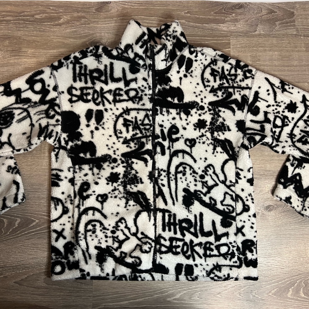 Mens Graphic Print Fleece Pants - Black and White